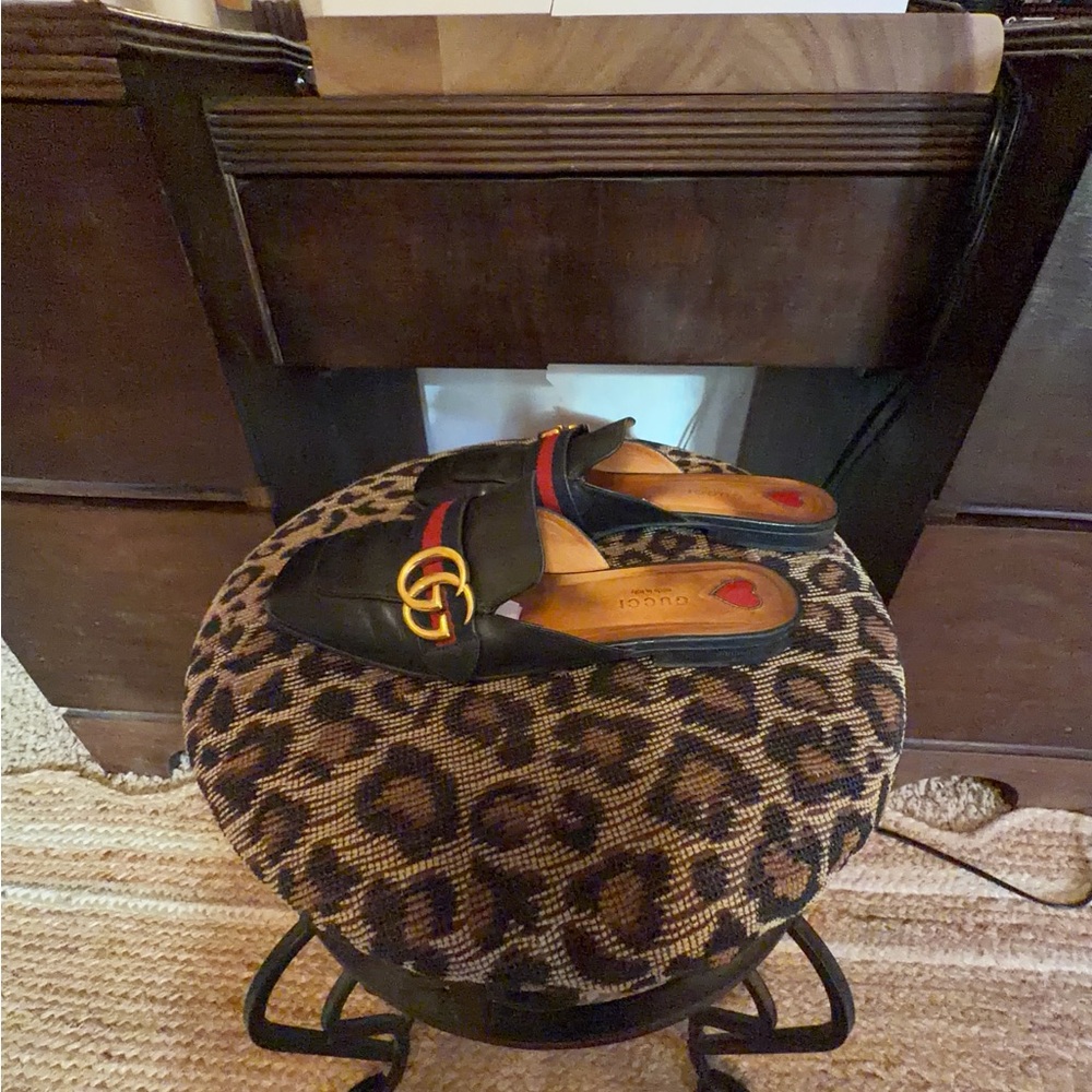 Gucci Black Leather Mules with Red-black Web and Gold Double G - Picture 3 of 11